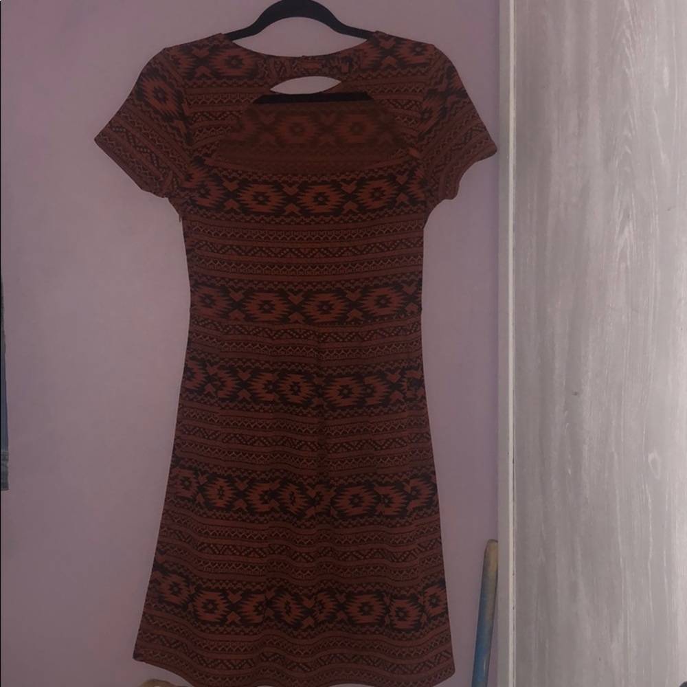 Dress - Picture 2 of 2